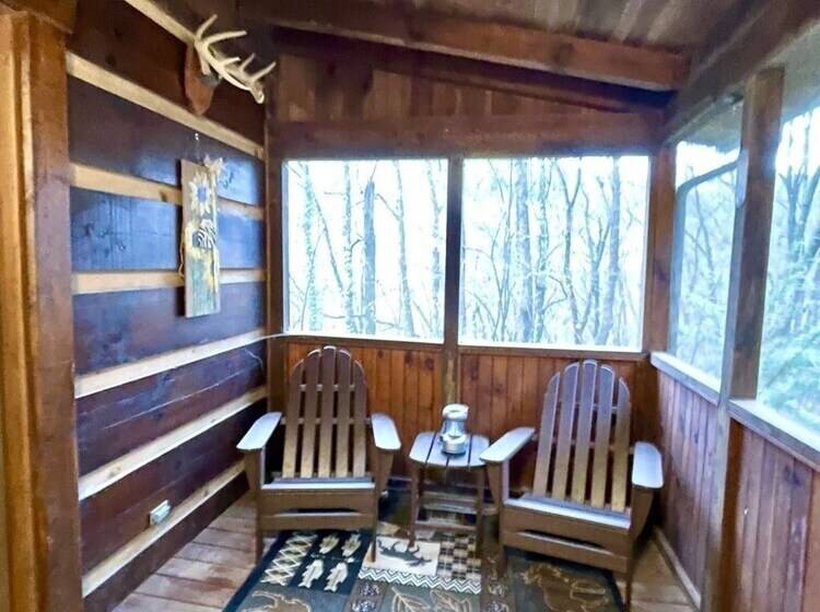 Leave The Stress Behind! Private Hot Tub, Pet And Motorcycle Friendly, Let Peace And Nature Surroun