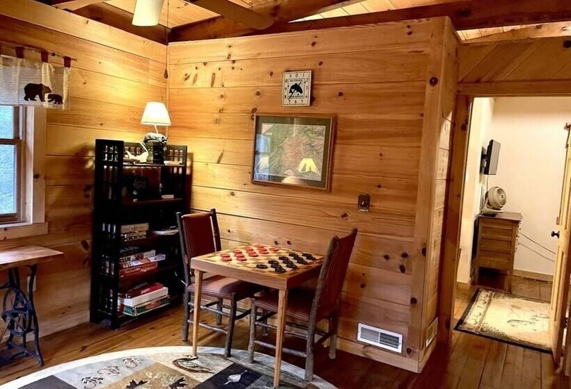 Leave The Stress Behind! Private Hot Tub, Pet And Motorcycle Friendly, Let Peace And Nature Surroun