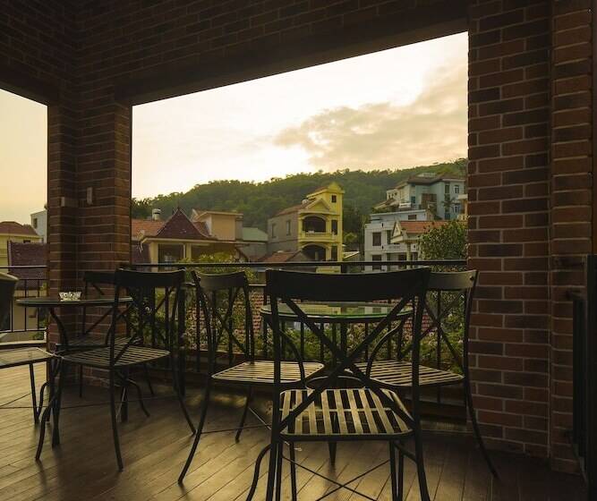 Little Colmar   Homestay & Pottery Studio