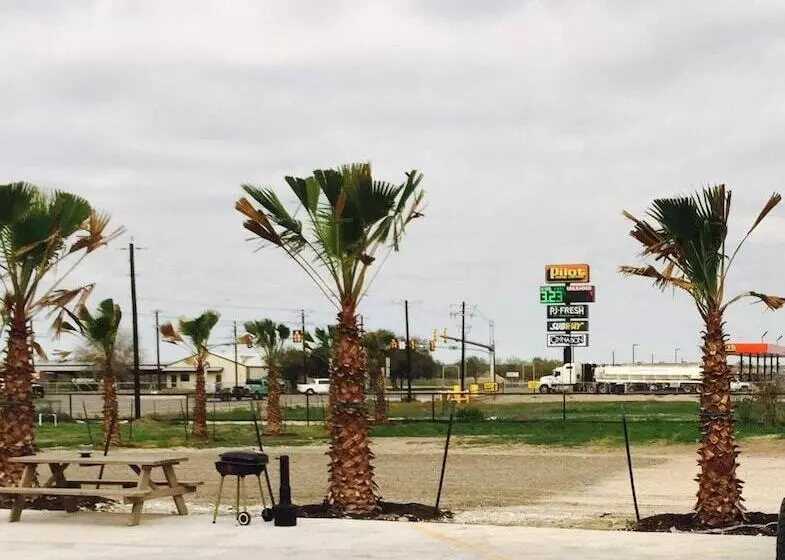 Motelli Texan Inn And Suites Tilden