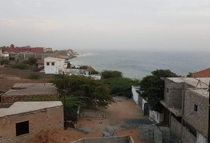 پانسیون Chez Medzo