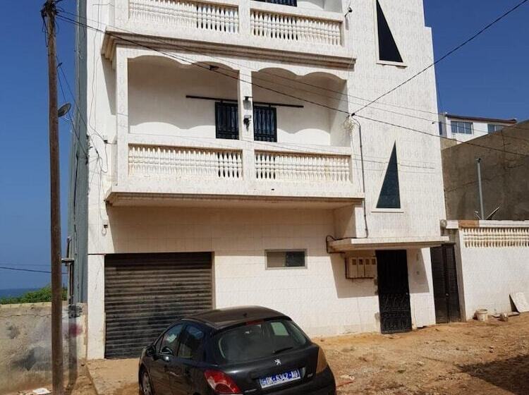 پانسیون Chez Medzo