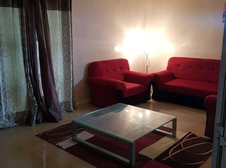 پانسیون Chez Medzo