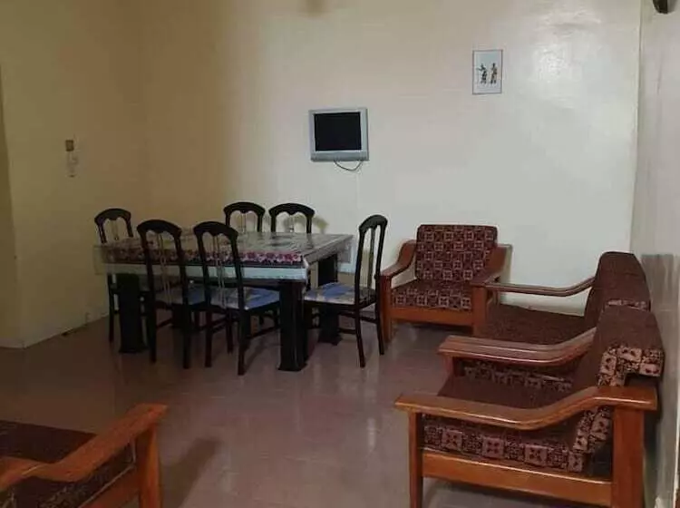 پانسیون Chez Medzo