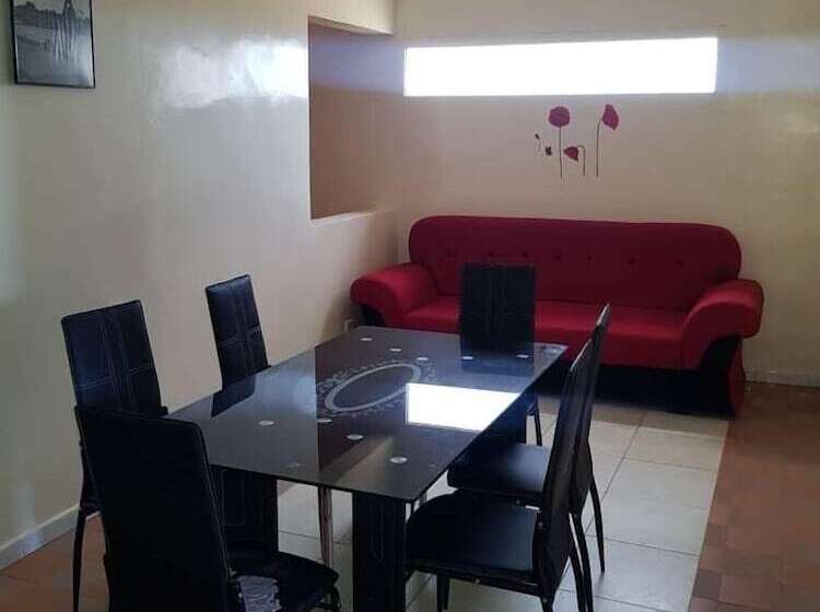 پانسیون Chez Medzo