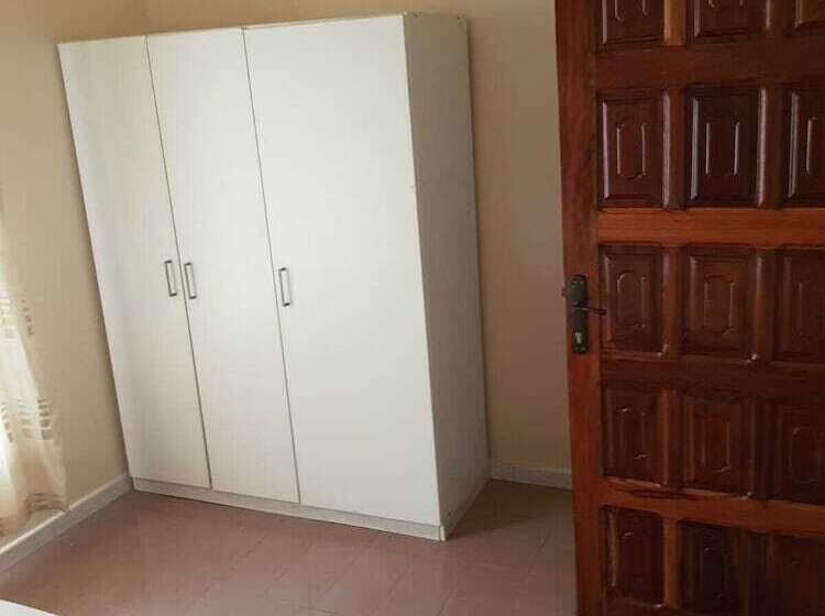 پانسیون Chez Medzo