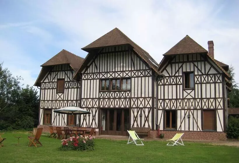 ペンション Le Pommier Doux, Maison D Hôte Du Domaine Du Château D Argeronne