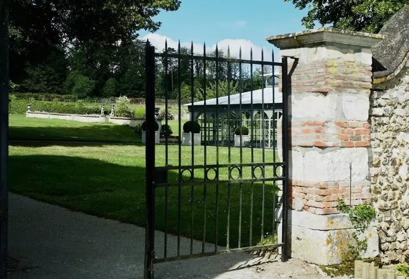 ペンション Le Pommier Doux, Maison D Hôte Du Domaine Du Château D Argeronne