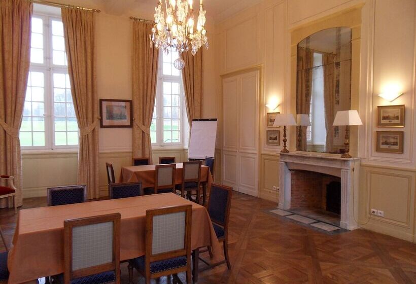 펜션 Le Pommier Doux, Maison D Hôte Du Domaine Du Château D Argeronne