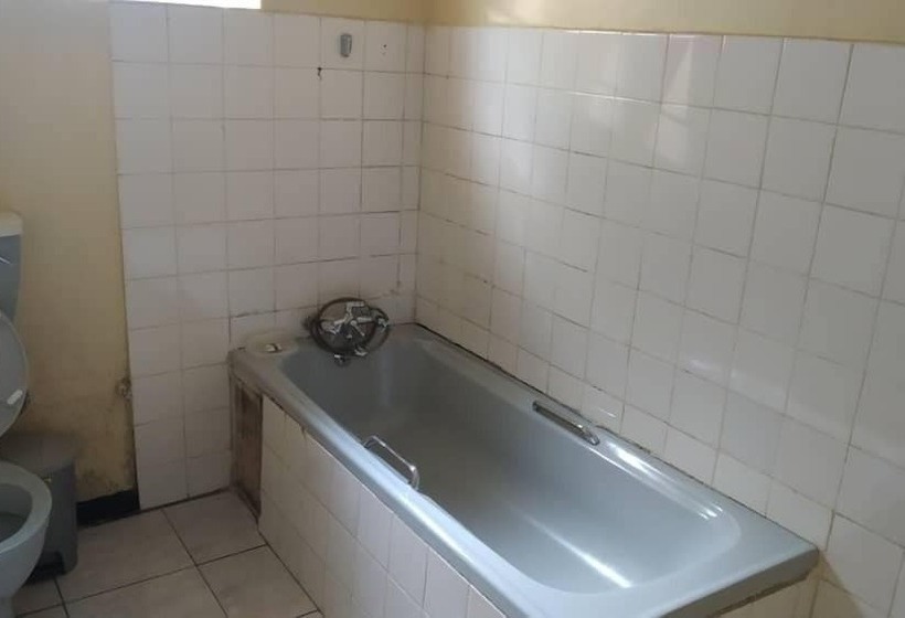 پانسیون Domino Lodge