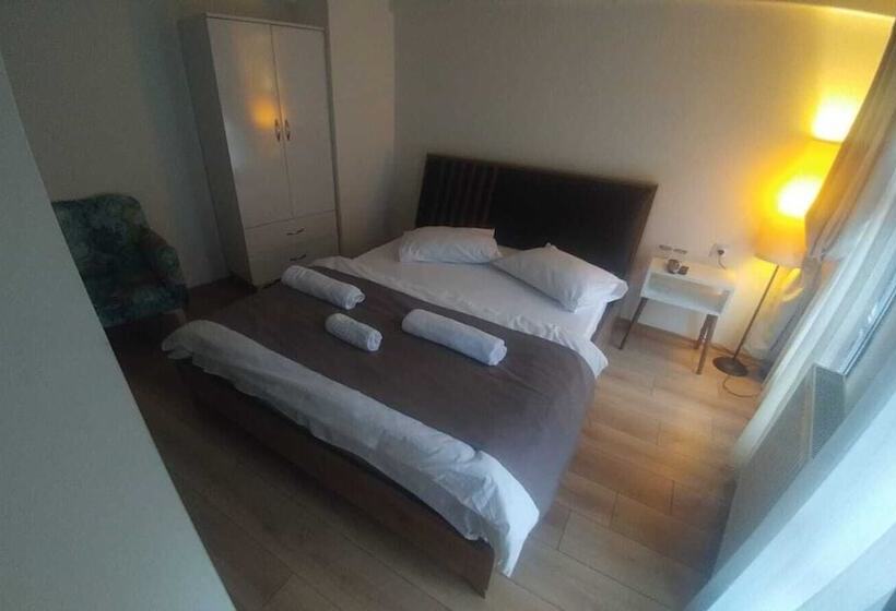 پانسیون Konak Suit Apart