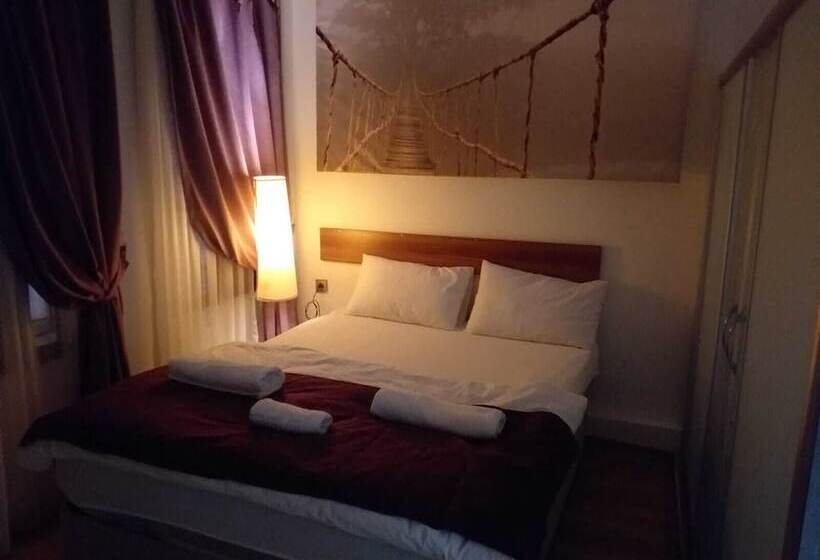 پانسیون Konak Suit Apart