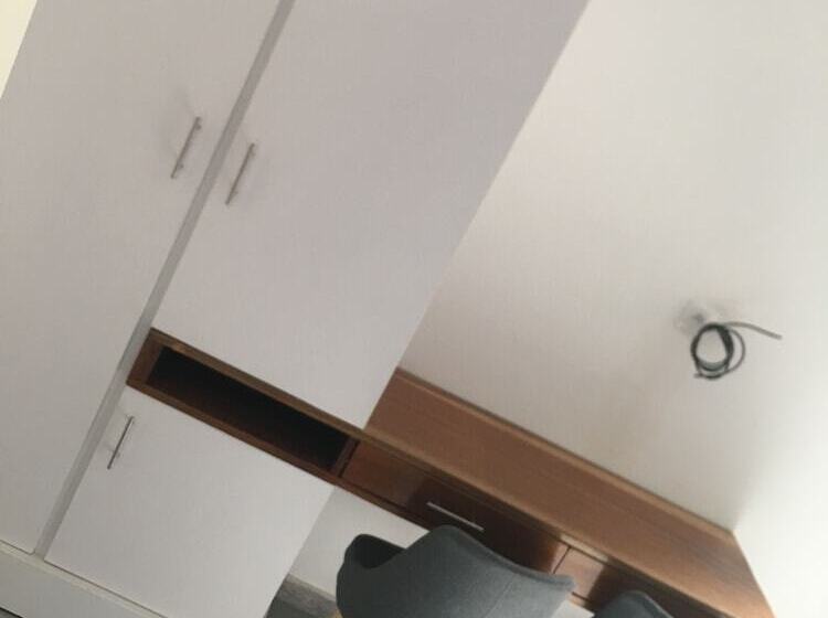 پانسیون Les Salysiens