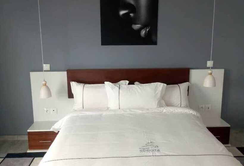 پانسیون Les Salysiens