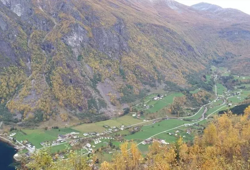 Majatalo Petrines Guesthouse