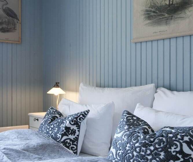 Pension Petrines Guesthouse