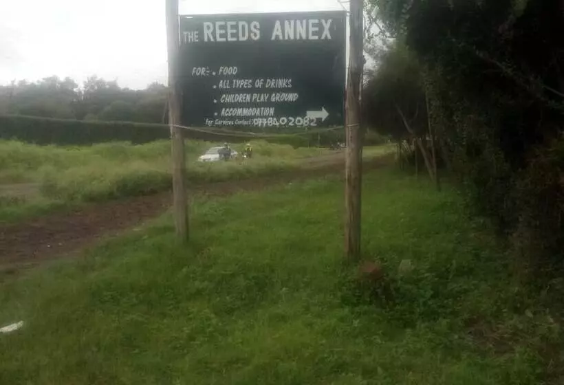 پانسیون Reed Hotel Annex