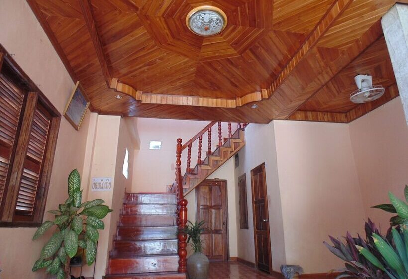 Pansiyon Saynambak Riverside Guest House