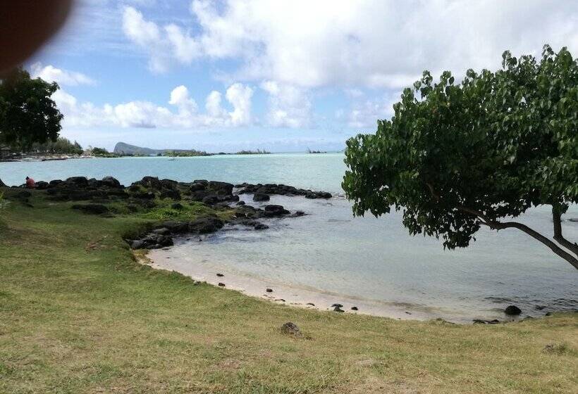 پانسیون St Exupéry Chambre D Hôtes