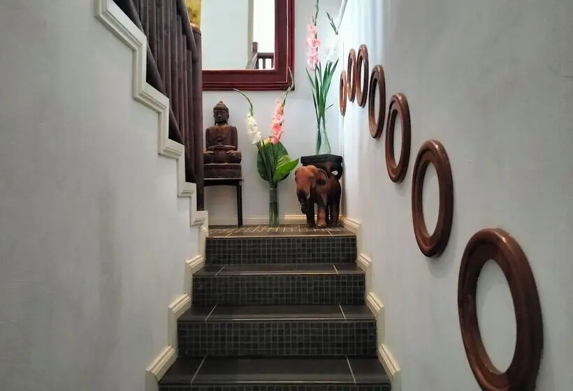 پانسیون St Exupéry Chambre D Hôtes