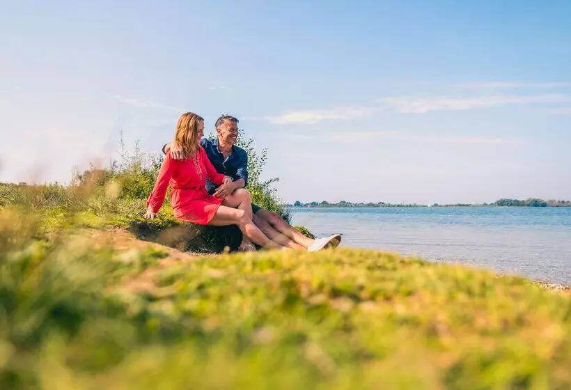 Lomakeskus Europarcs De Kraaijenbergse Plassen