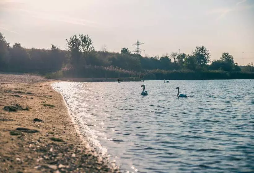 Lomakeskus Europarcs De Kraaijenbergse Plassen