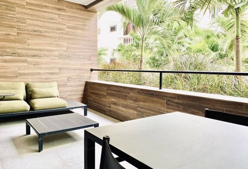 Senses Boutique Hotel & Apartments