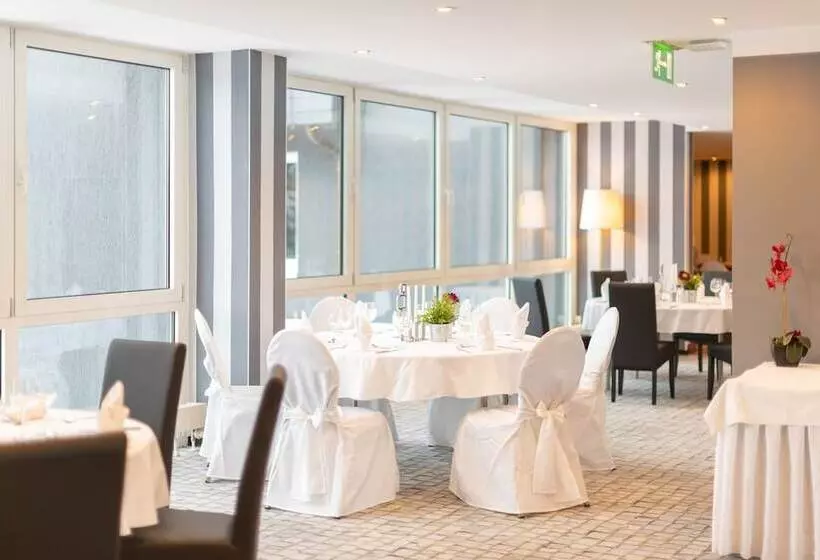 Sl Otel Im Parforcehaus