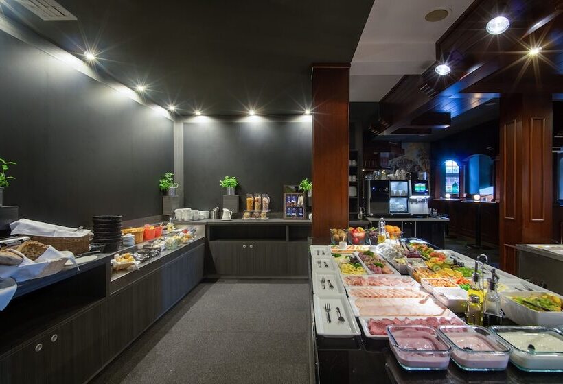 Sl Otel Im Parforcehaus