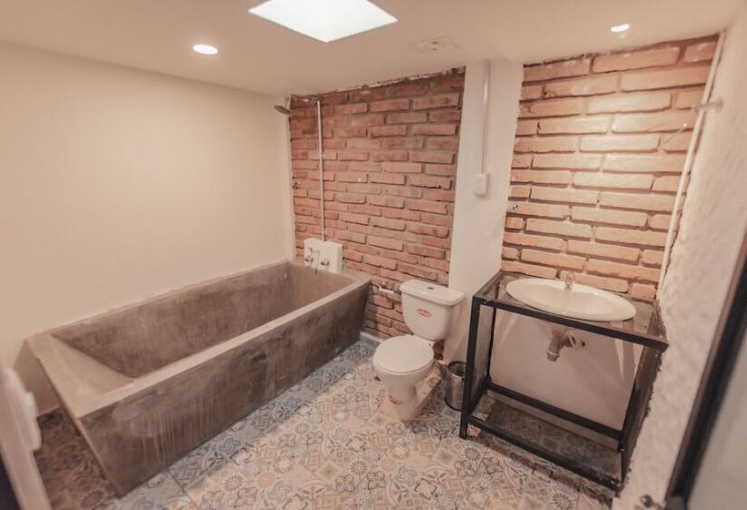 تختخواب و صبحانه Casa Lago Boutique