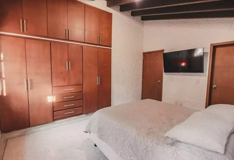 تختخواب و صبحانه Casa Lago Boutique