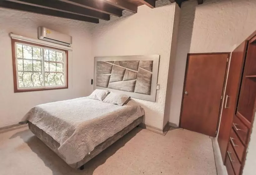 تختخواب و صبحانه Casa Lago Boutique