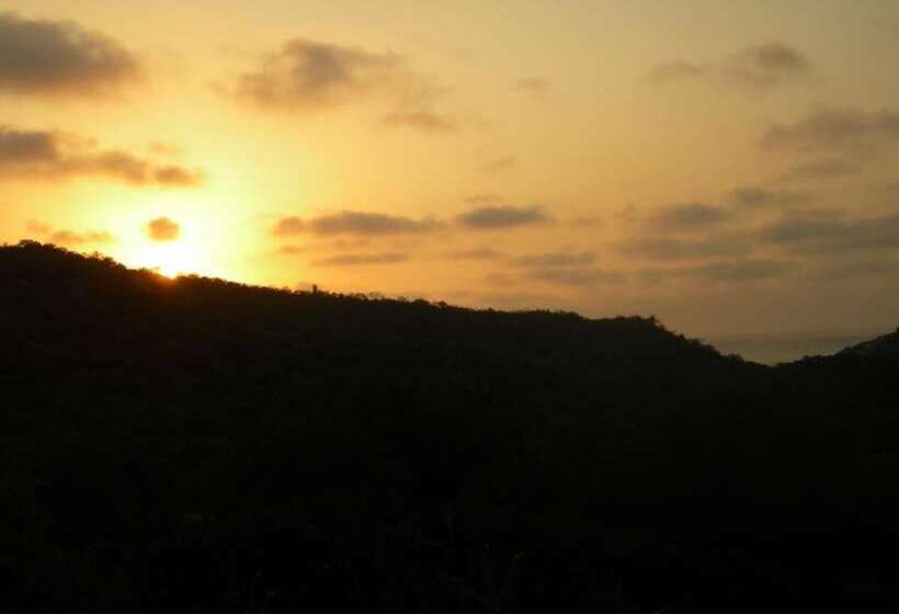 Bed and Breakfast Complejo Vacacional Vida Sana Maná