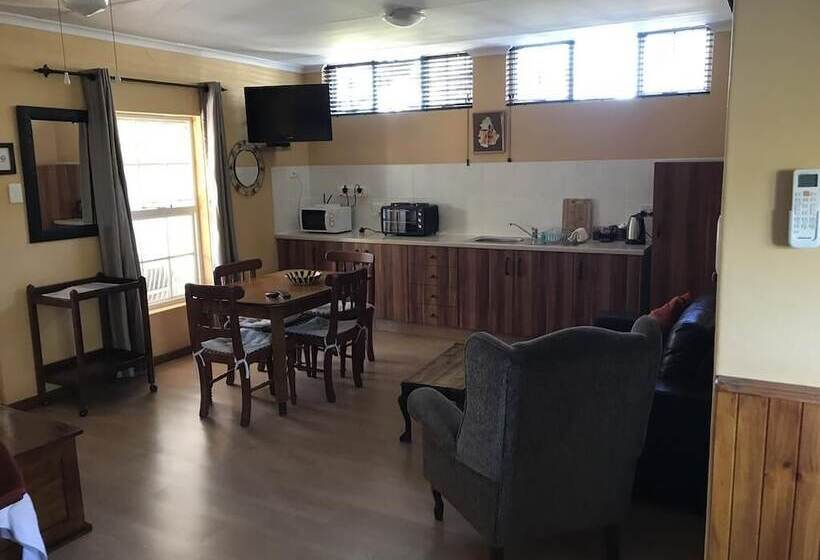 مبيت وإفطار Elephant S Eye Lodge