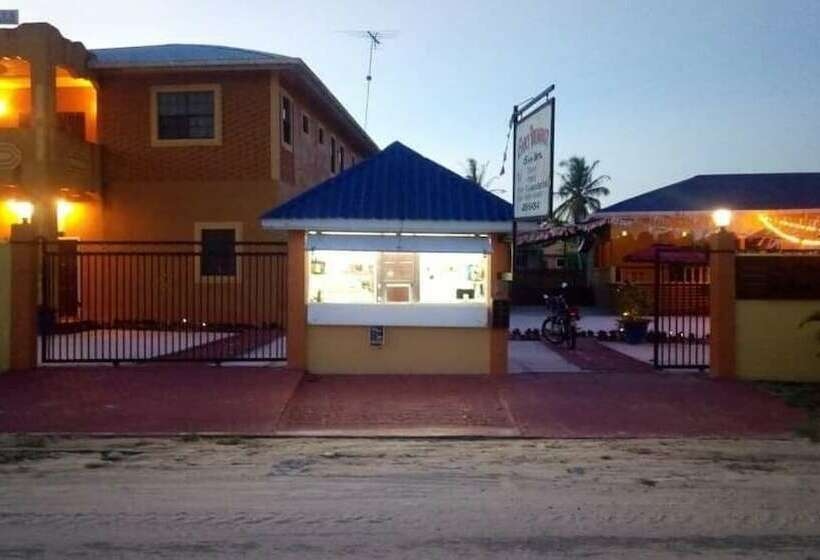 تختخواب و صبحانه Ms Holder S Comfort Villa