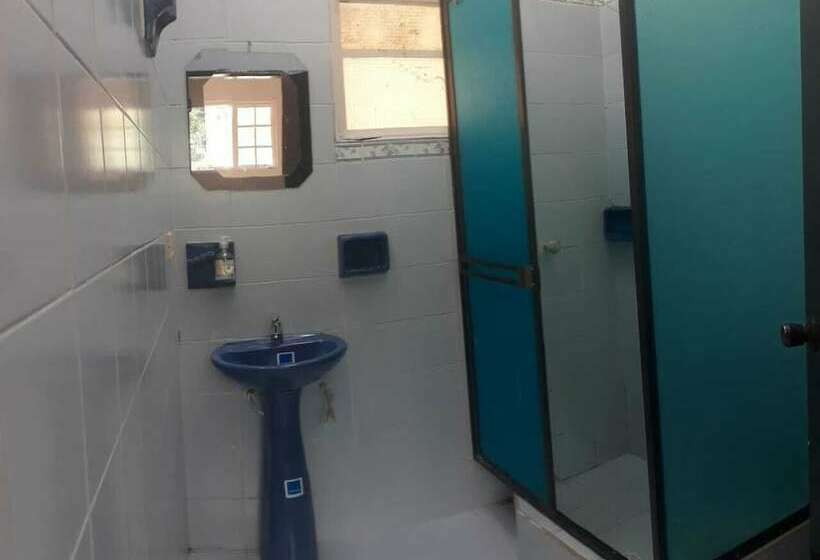 مبيت وإفطار Posada Aventura