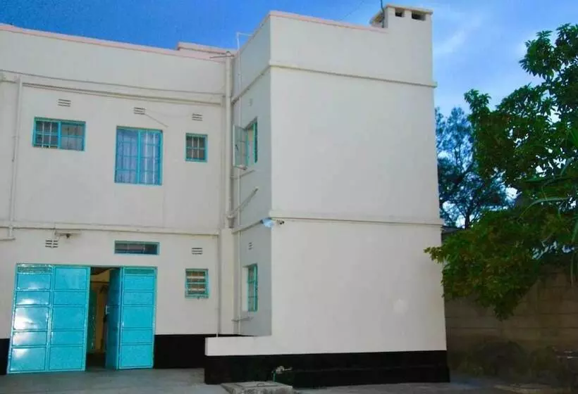 تختخواب و صبحانه Quest Resort