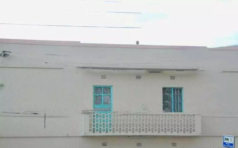 تختخواب و صبحانه Quest Resort