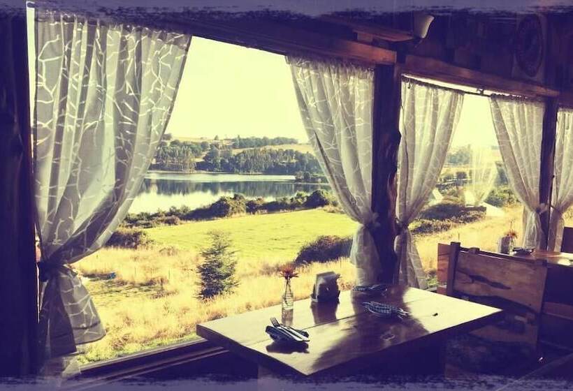 فندق Antuquelen Lodge Cabañas