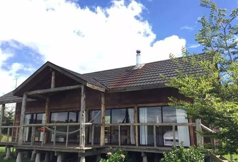 Hotelli Antuquelen Lodge Cabañas