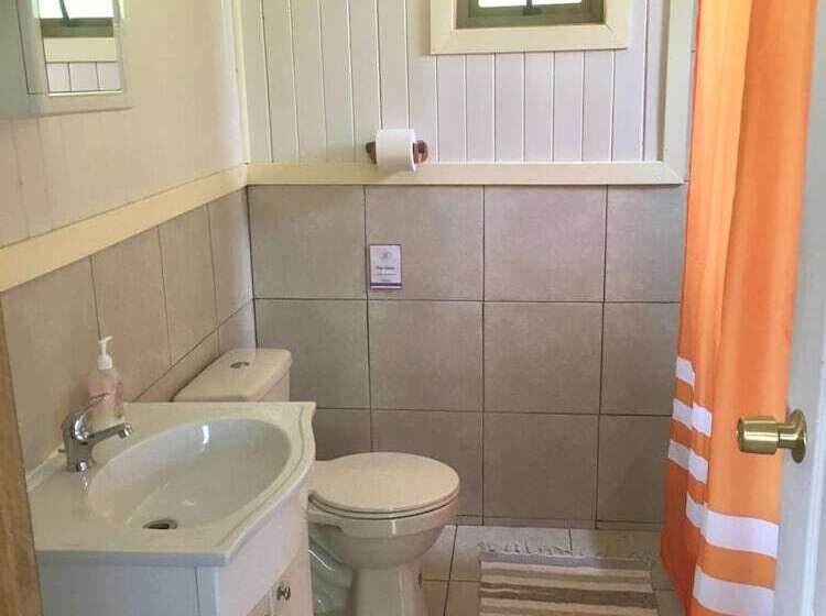 فندق Antuquelen Lodge Cabañas