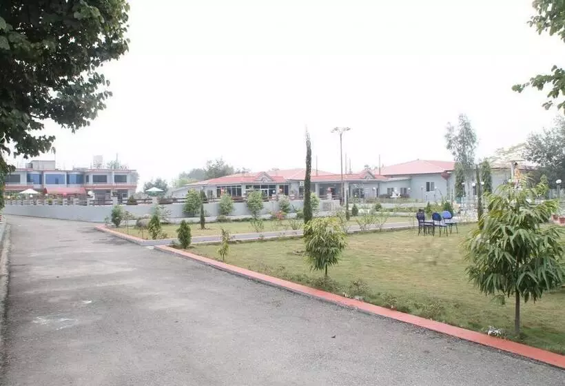 هتل Arambha Resort