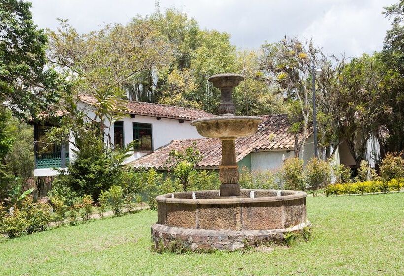 هتل Campestre Los Arrayanes