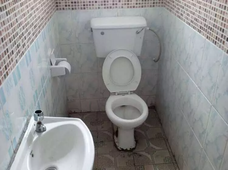 هتل Chartered Guest House