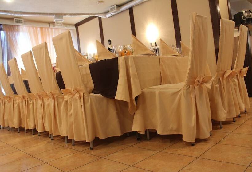 Отель Complex Orbita