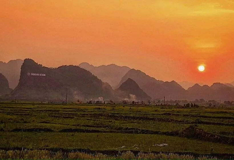 هتل Karst Villas Phong Nha