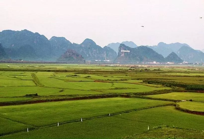 هتل Karst Villas Phong Nha