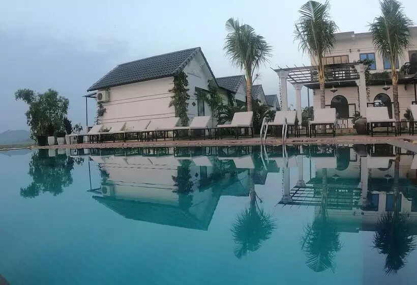 هتل Karst Villas Phong Nha