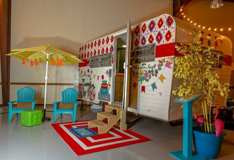 호텔 Lone Star Glamp Inn