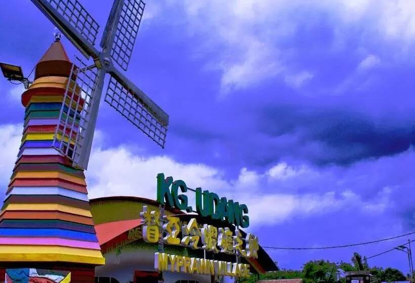 ホテル Myprawn Village